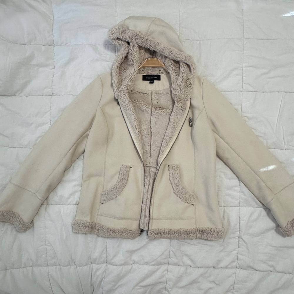 Jones New York Beige Faux Fur Jacket